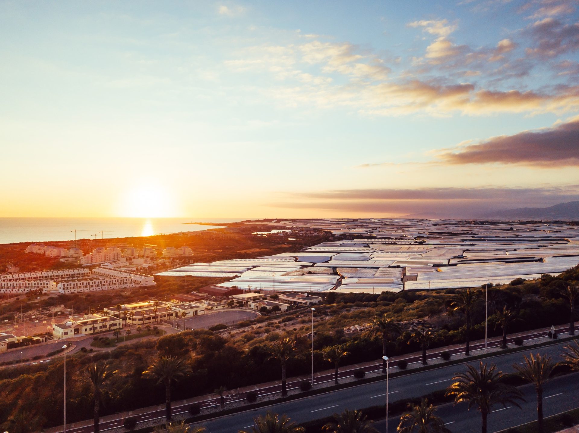 Almerimar, en El Ejido, al atardecer